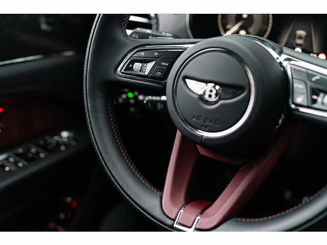 24:Bentley Bentayga S V8, SUV, Claret, Bentley Knokke