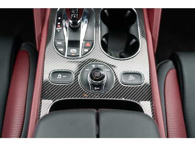 25:Bentley Bentayga S V8, SUV, Claret, Bentley Knokke