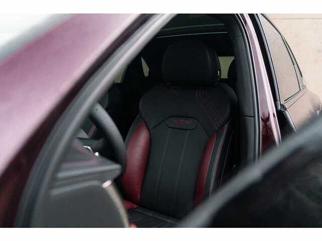 32:Bentley Bentayga S V8, SUV, Claret, Bentley Knokke